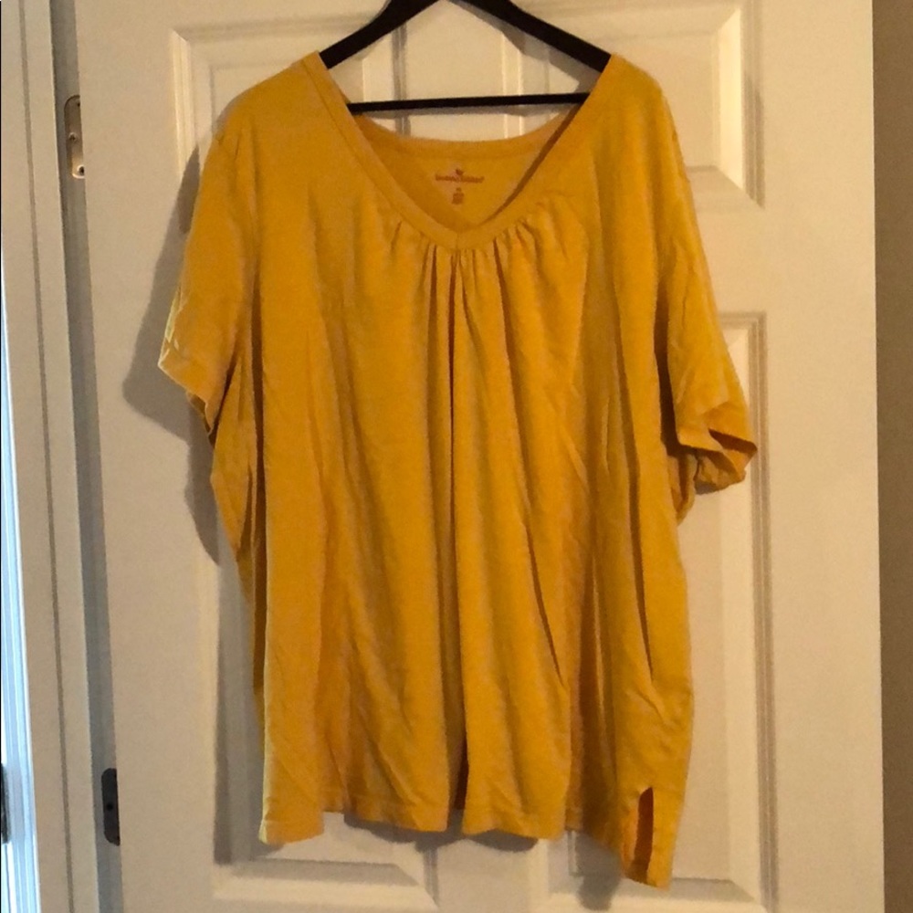 Golden yellow T-shirt 4x
